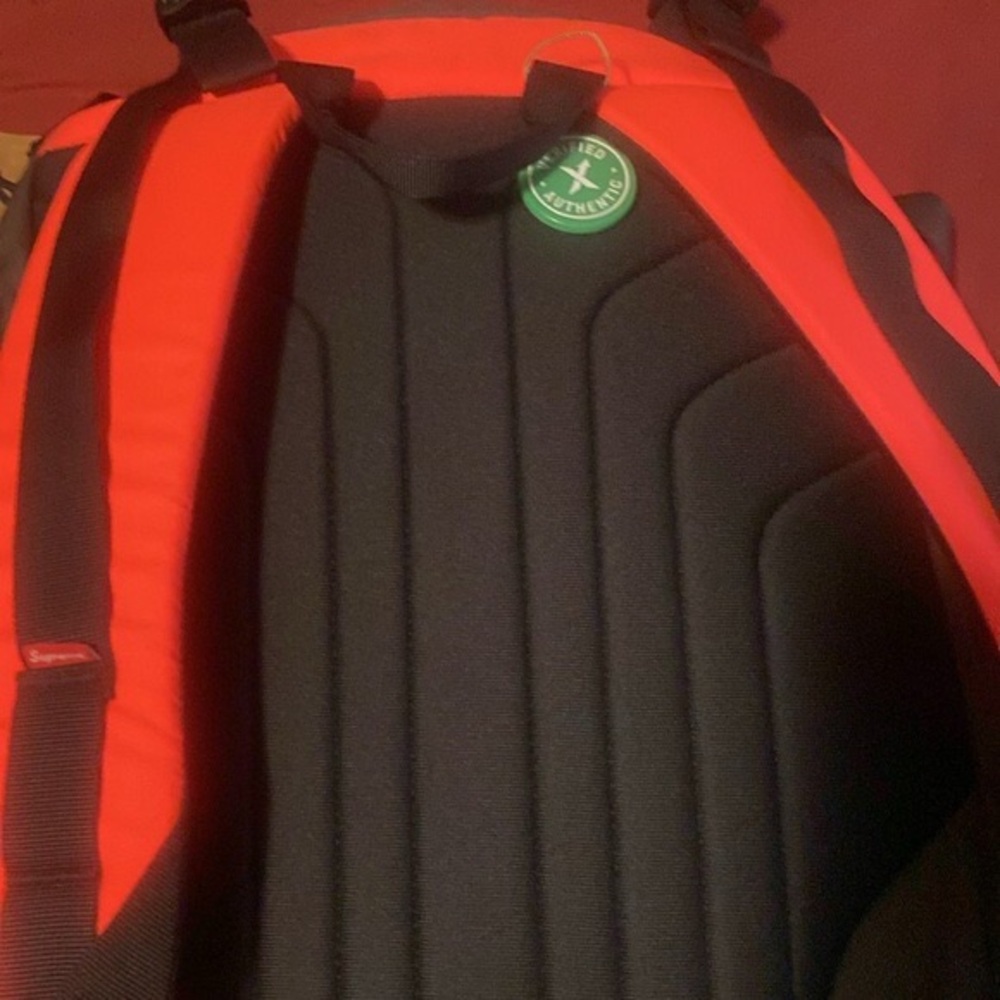 Red - Picture 2 of 6